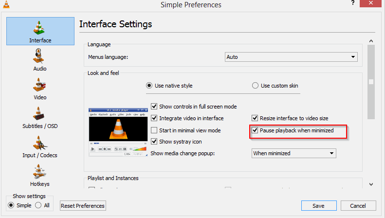 enable pausing of playback when VLC player is minimized